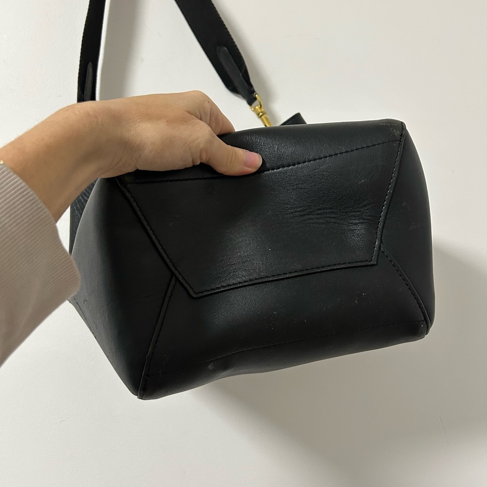 Celine Seau Sangle Medium Black Leather Shoulder Bag Phoebe Philo - Rehab - Picture 5 of 15